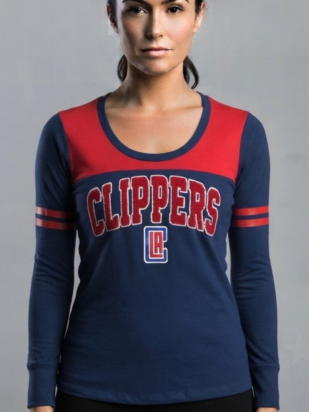 LOS ANGELES CLIPPERS 5th & Ocean By New Era Long-Sleeve Shirt